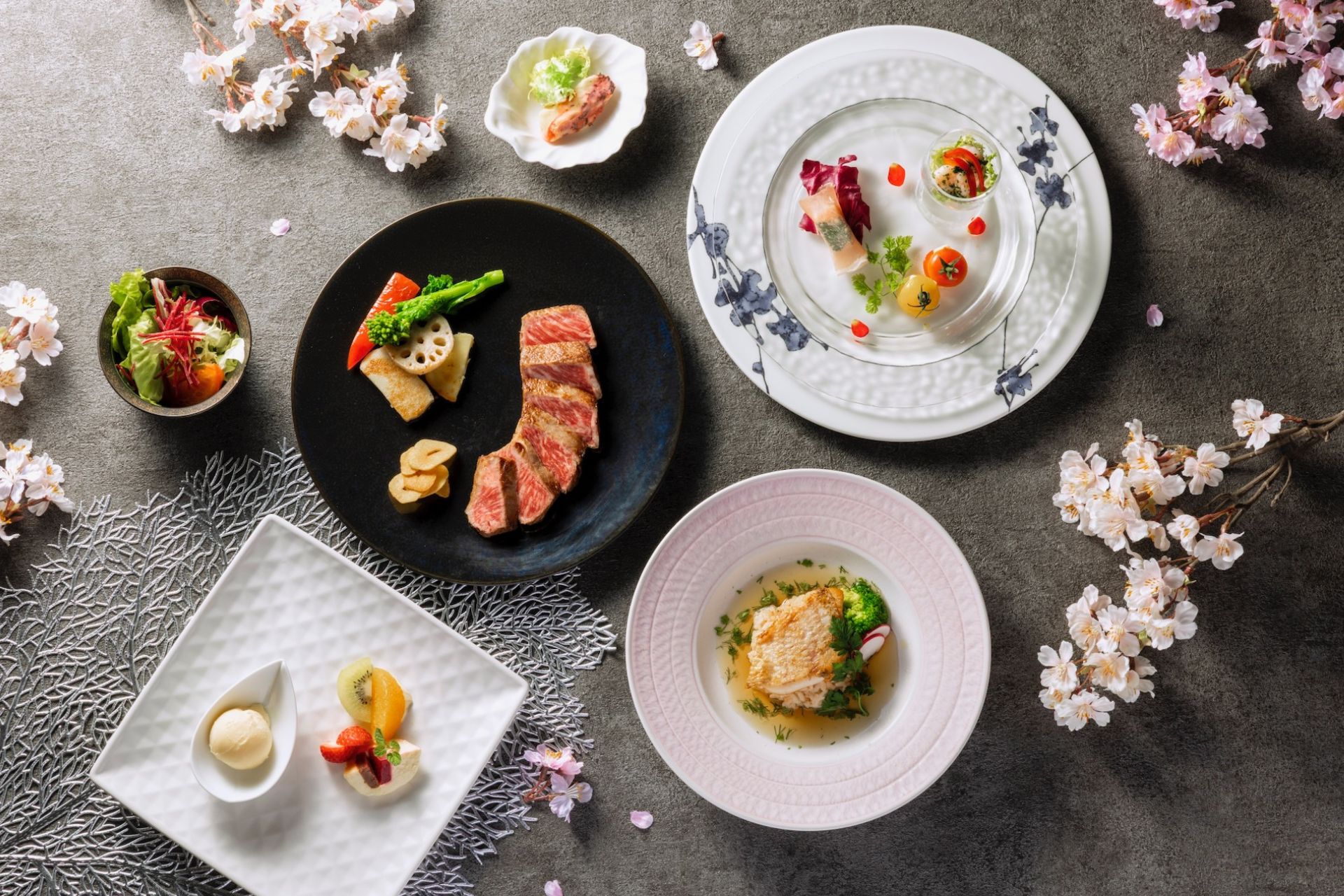 [3月、4月] 近江町市場×加賀 コラボ　能登牛ディナーコース