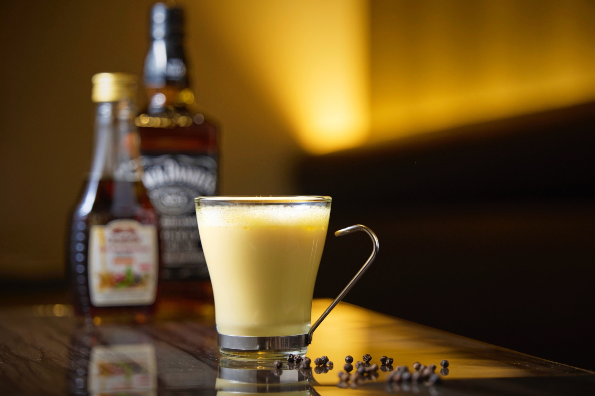 Eat a Peach（イート ア ピーチ）